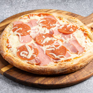 Pizza Αλλαντικών